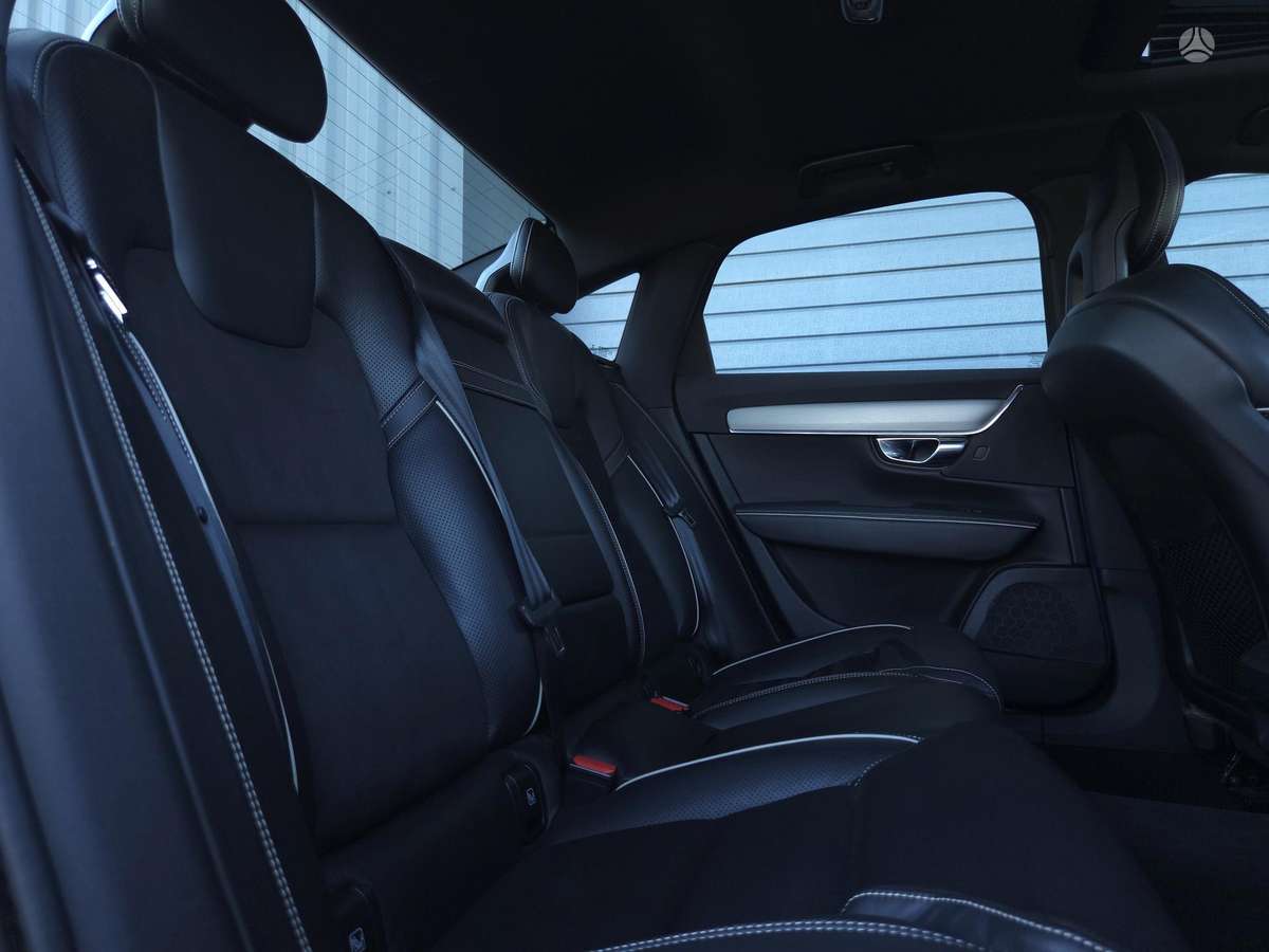 Volvo S90, 2.0 l., Седан