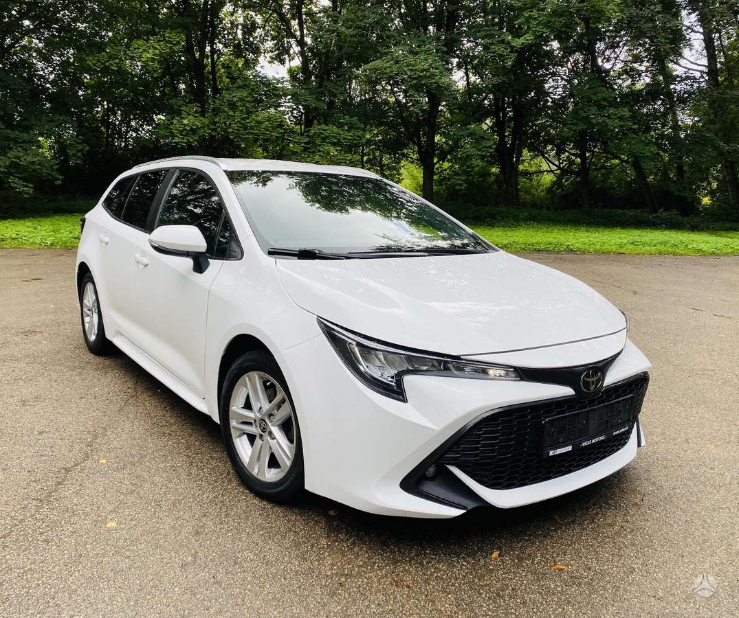 Toyota Corolla, 1.2 l., Универсал