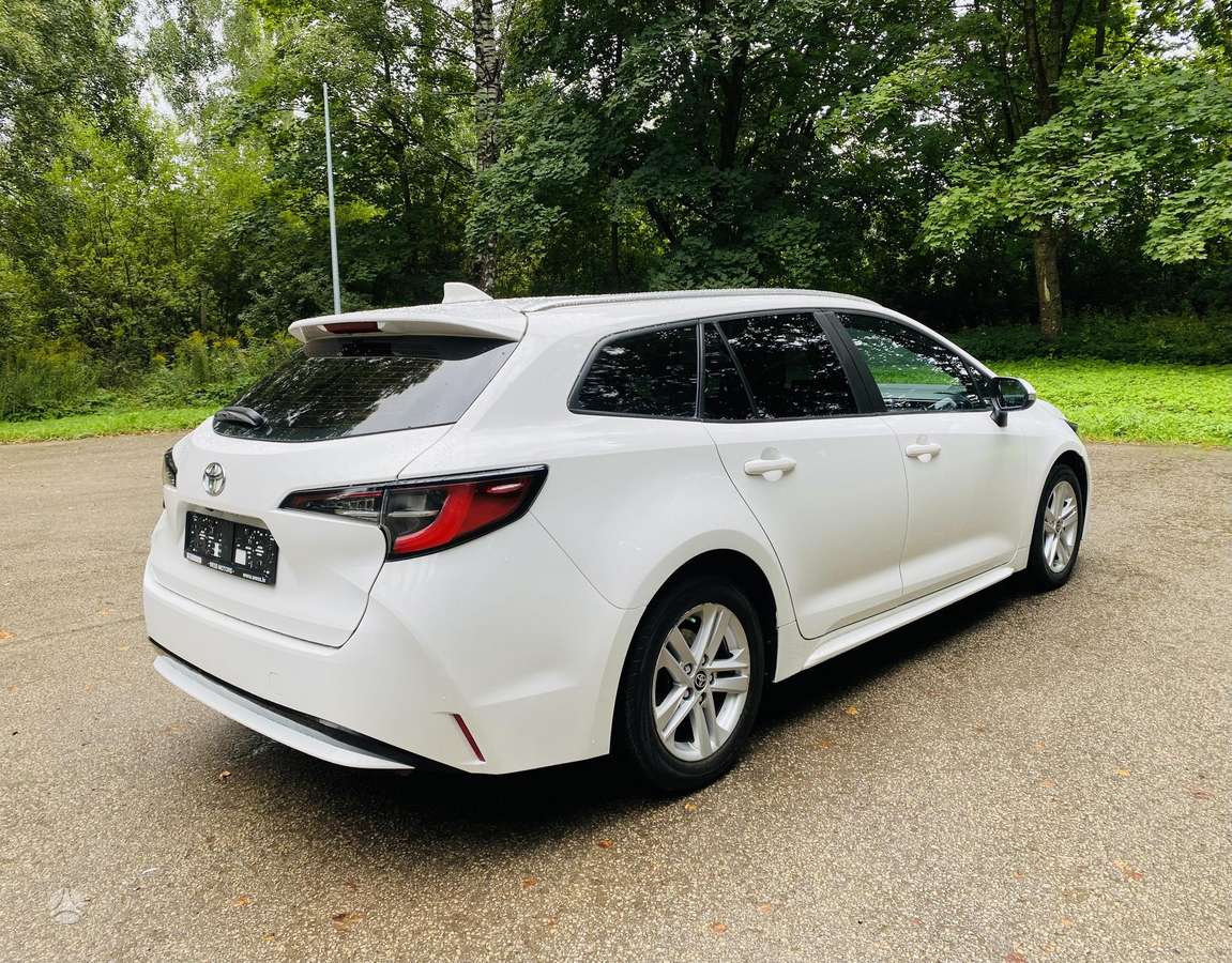 Toyota Corolla, 1.2 l., Универсал