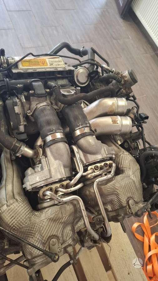 Audi A8 L, Ceua, variklis