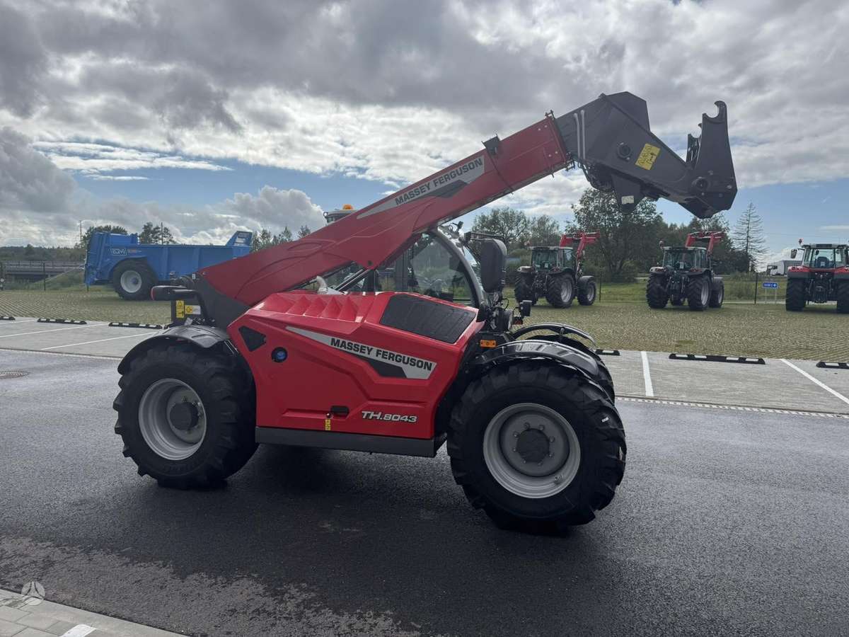 Massey Ferguson TH.8043, самоходные погрузчики