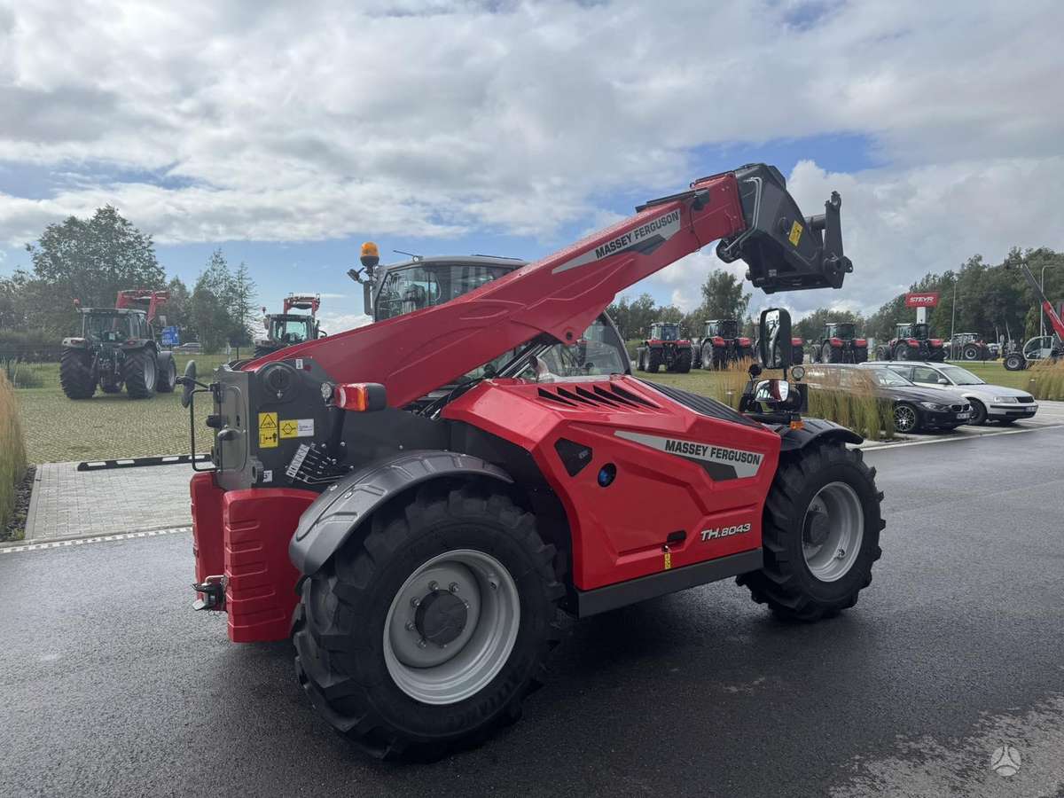 Massey Ferguson TH.8043, самоходные погрузчики