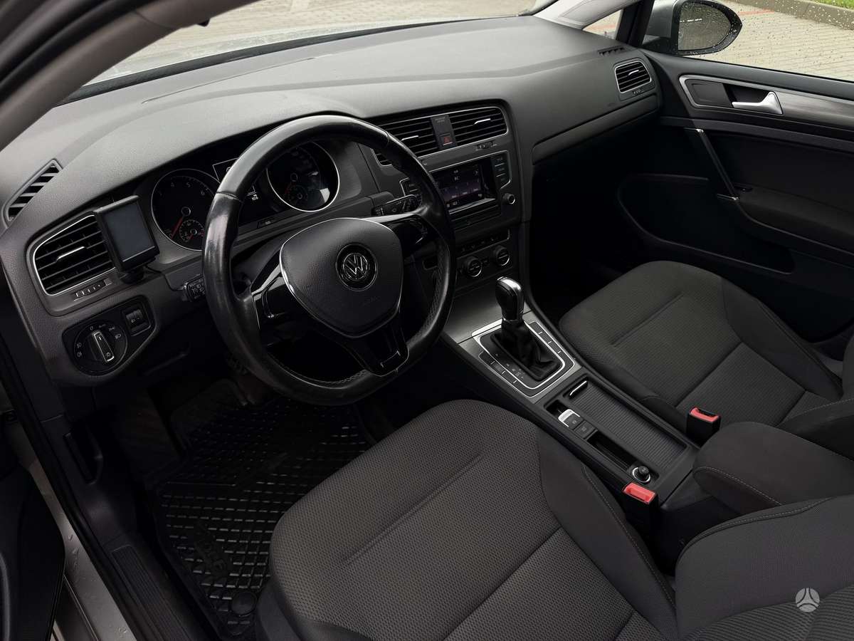 Volkswagen Golf, 1.4 l., hatchback