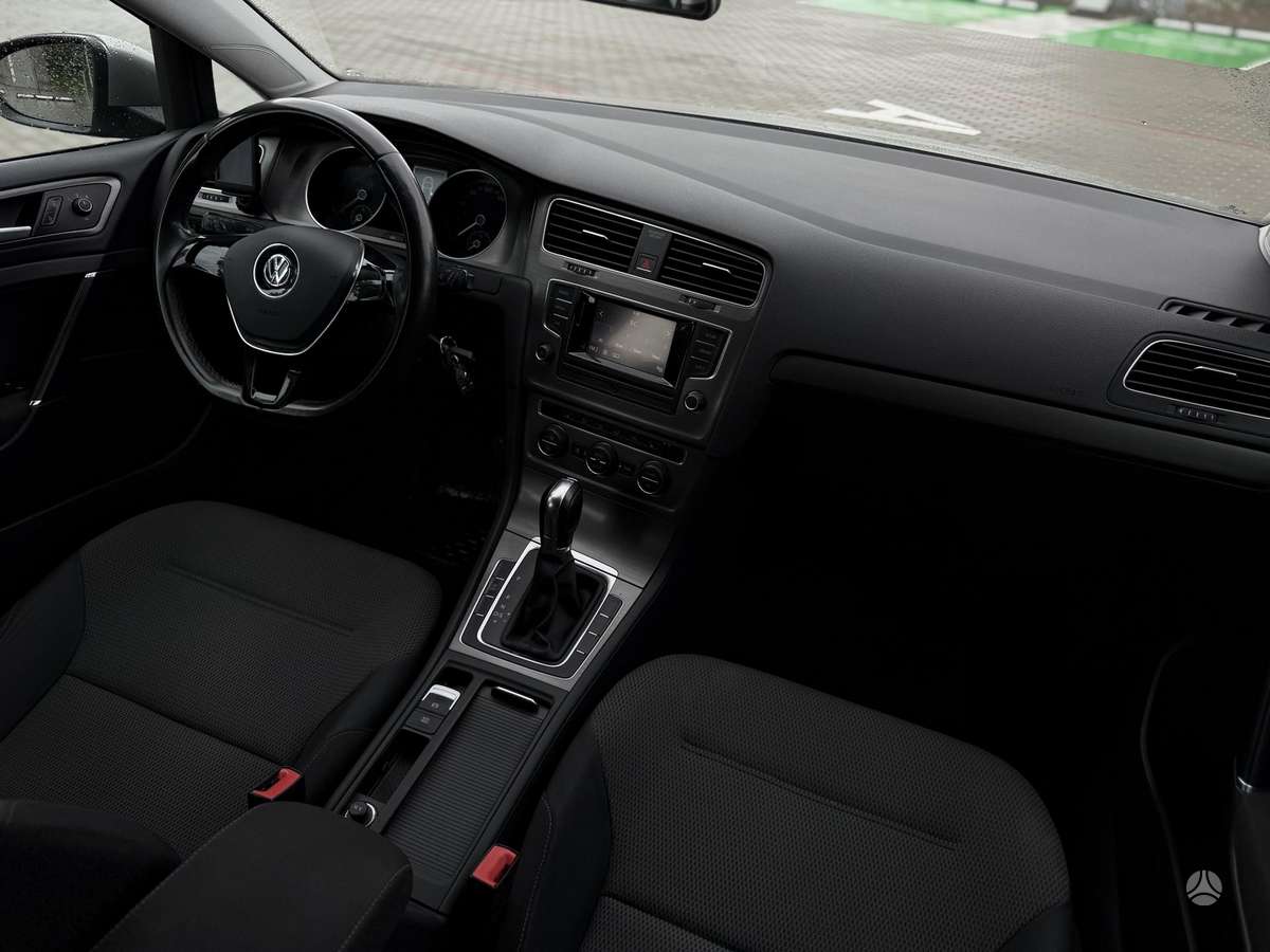 Volkswagen Golf, 1.4 l., hatchback