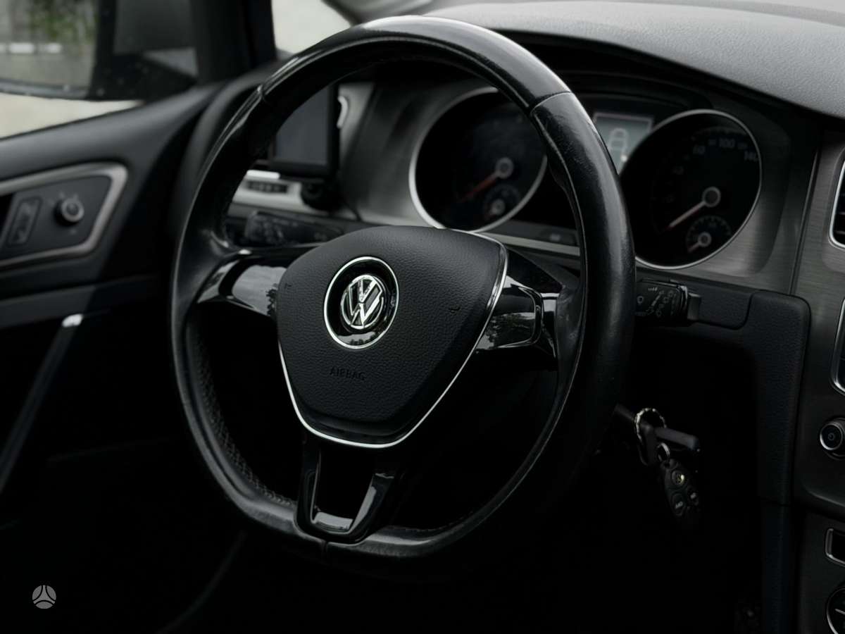 Volkswagen Golf, 1.4 l., hatchback