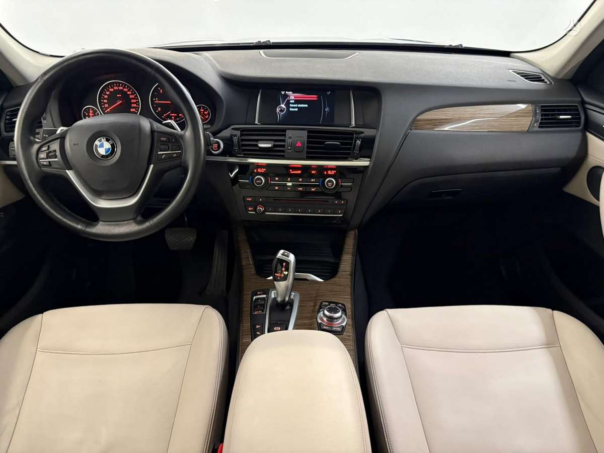 BMW X3, 2.0 l., off-road / crossover