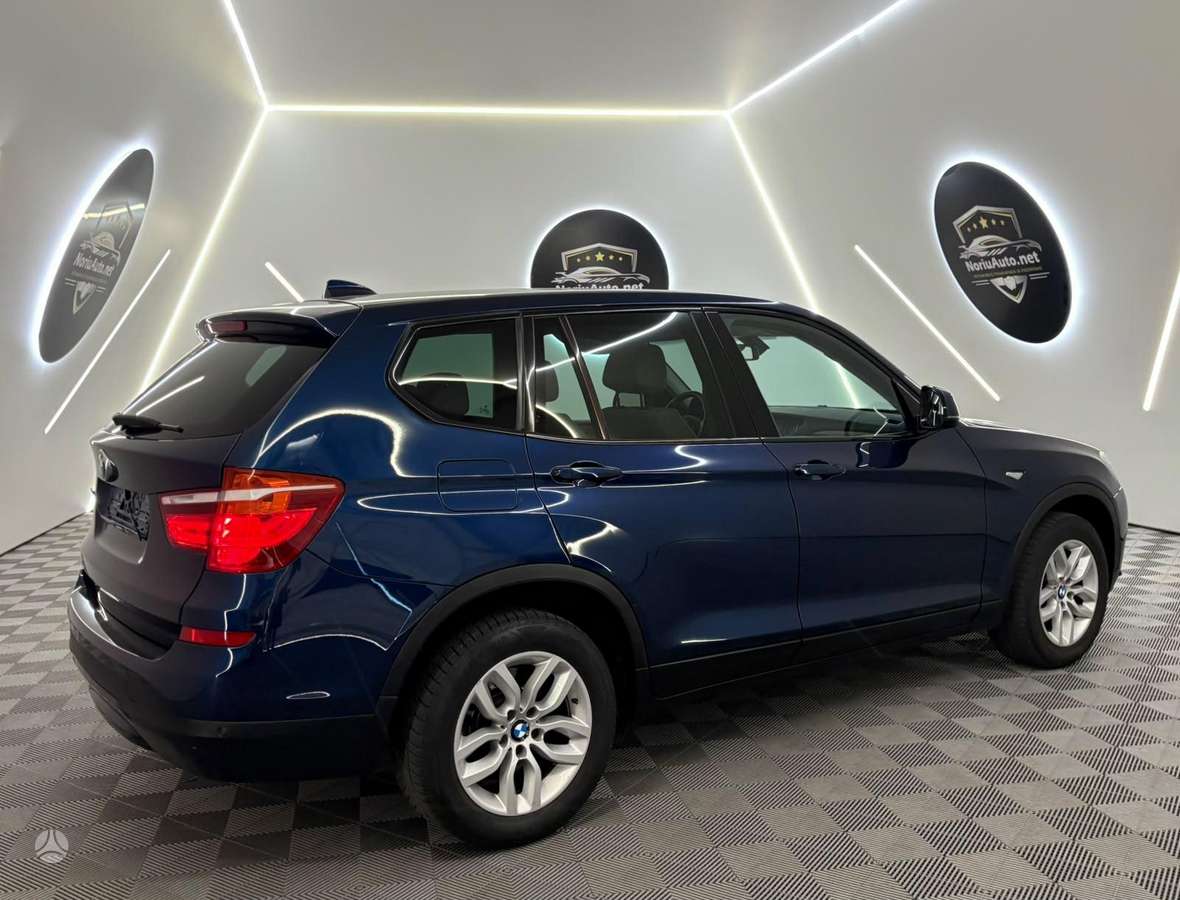 BMW X3, 2.0 l., off-road / crossover