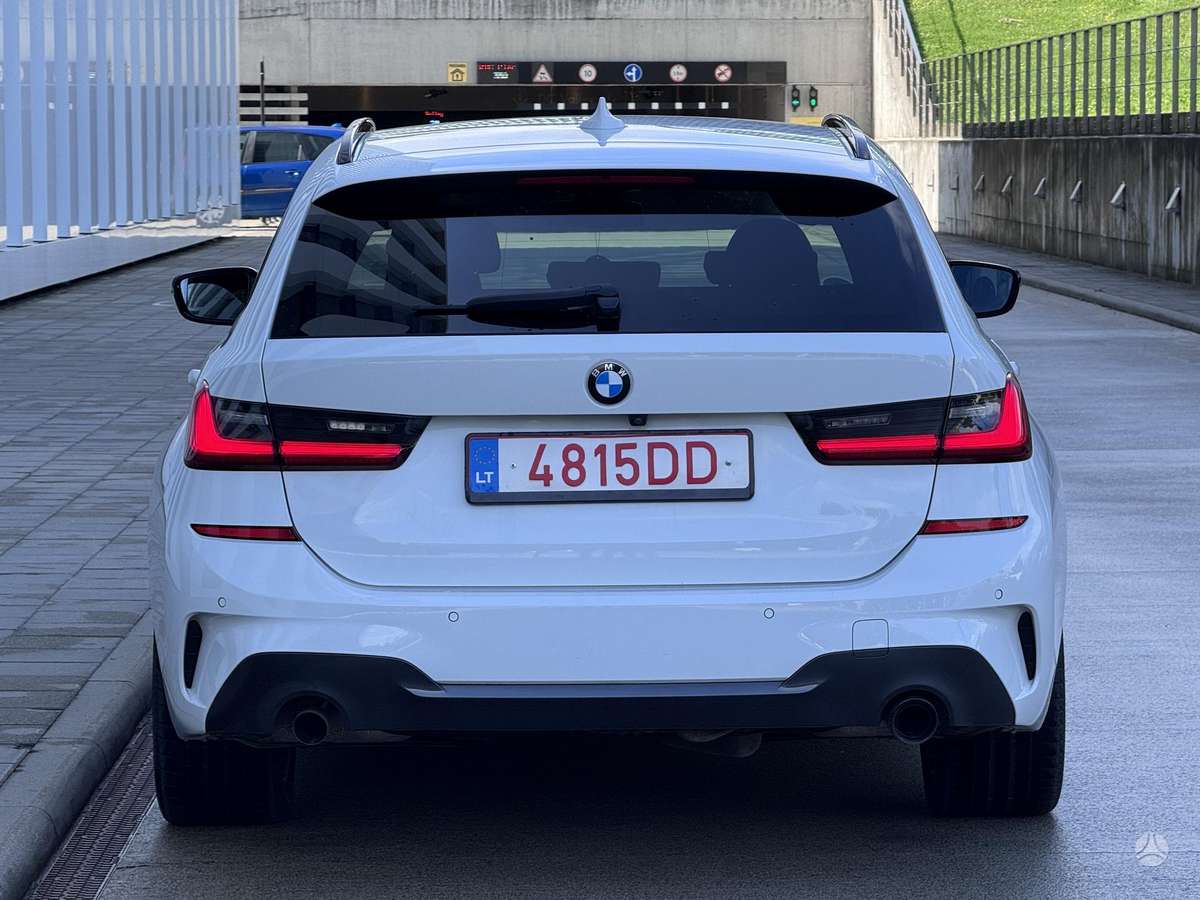 BMW 320, 2.0 l., wagon