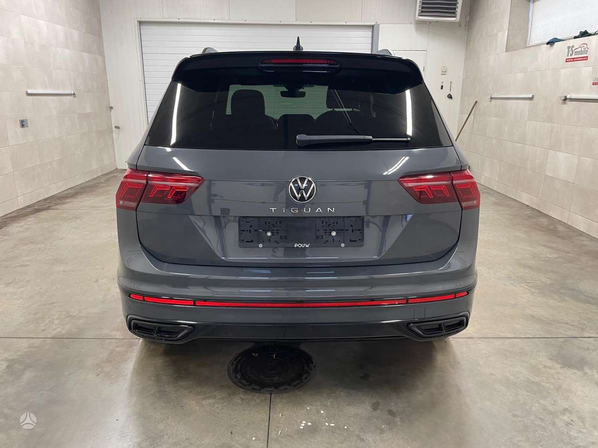 Volkswagen Tiguan - 5