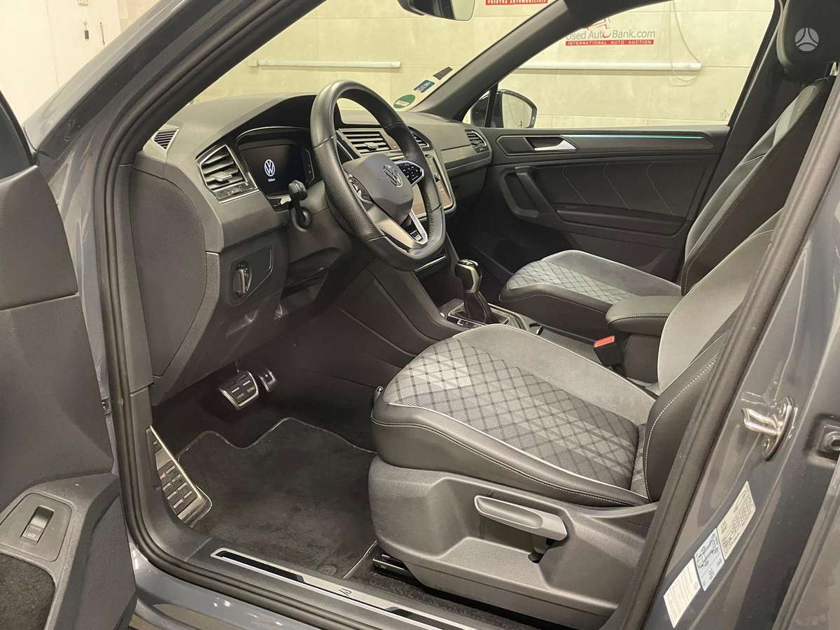 Volkswagen Tiguan - 7