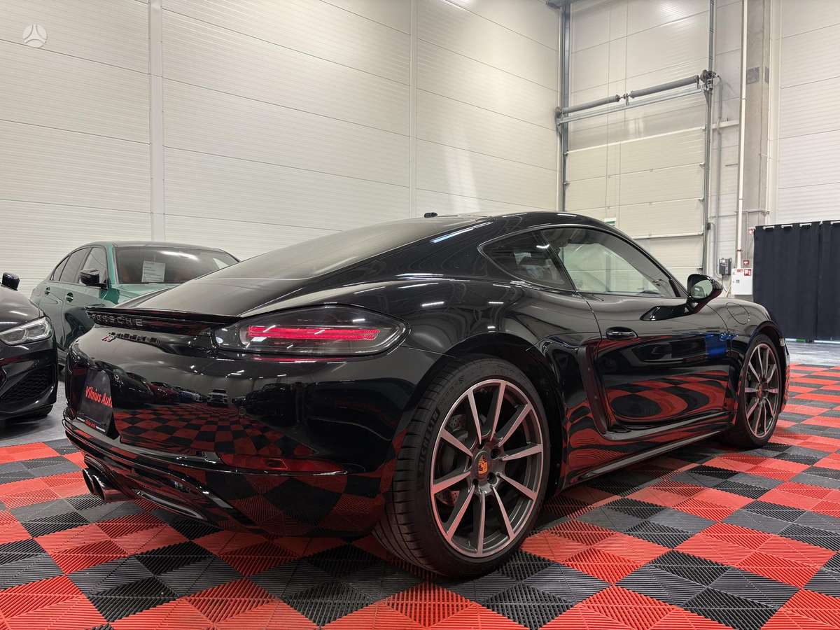Porsche Cayman - 4