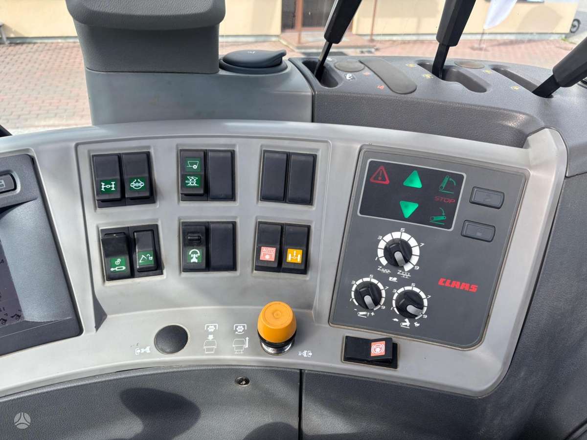 Claas Arion 540, traktoriai