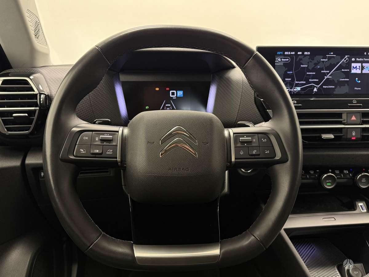 Citroen C4, 1.2 l., Хэтчбек