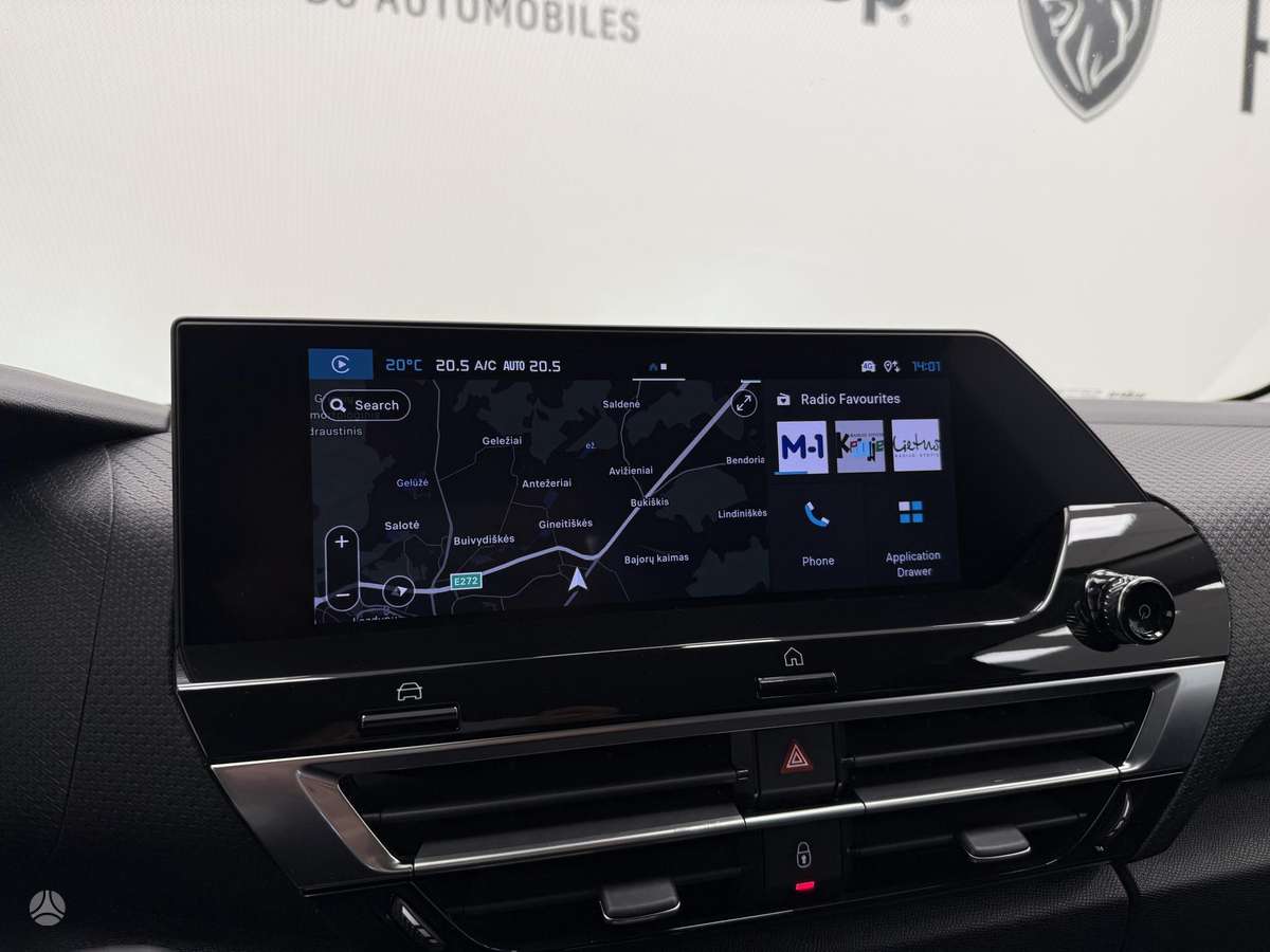 Citroen C4, 1.2 l., Хэтчбек