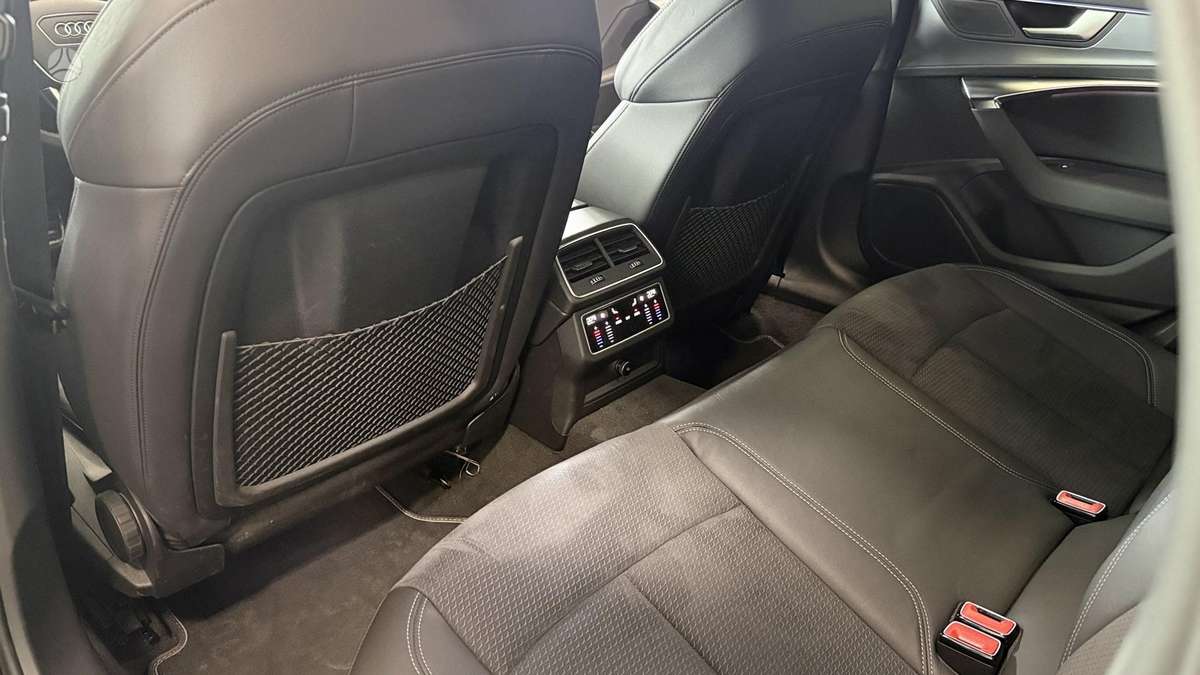 Audi A6, 2.0 l., Универсал