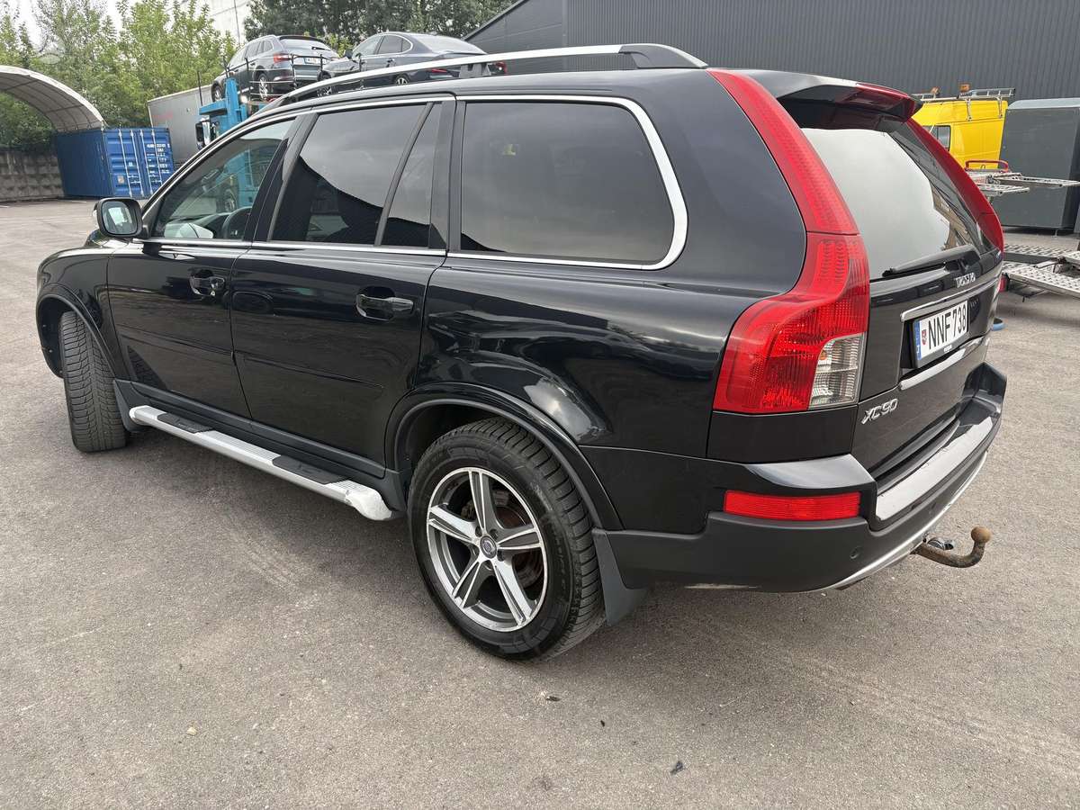 Volvo XC90 - 4