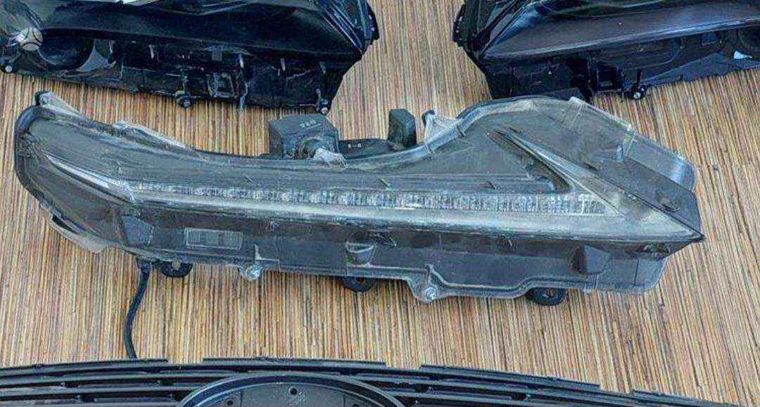 Lexus NX klasė body parts