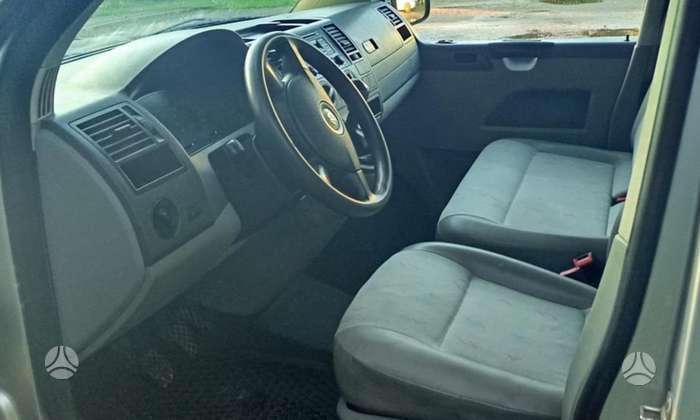Volkswagen Transporter - 4