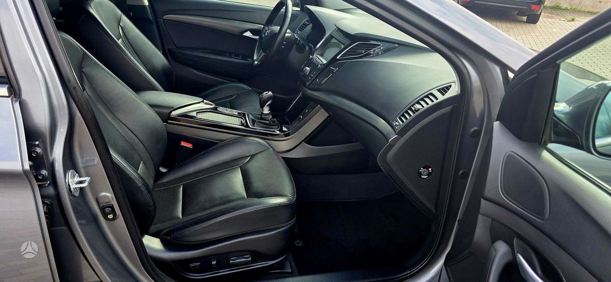 Hyundai i40, 1.7 l., Универсал