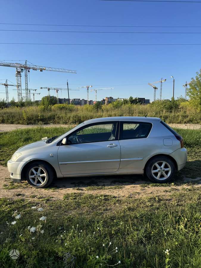 Toyota Corolla - 3
