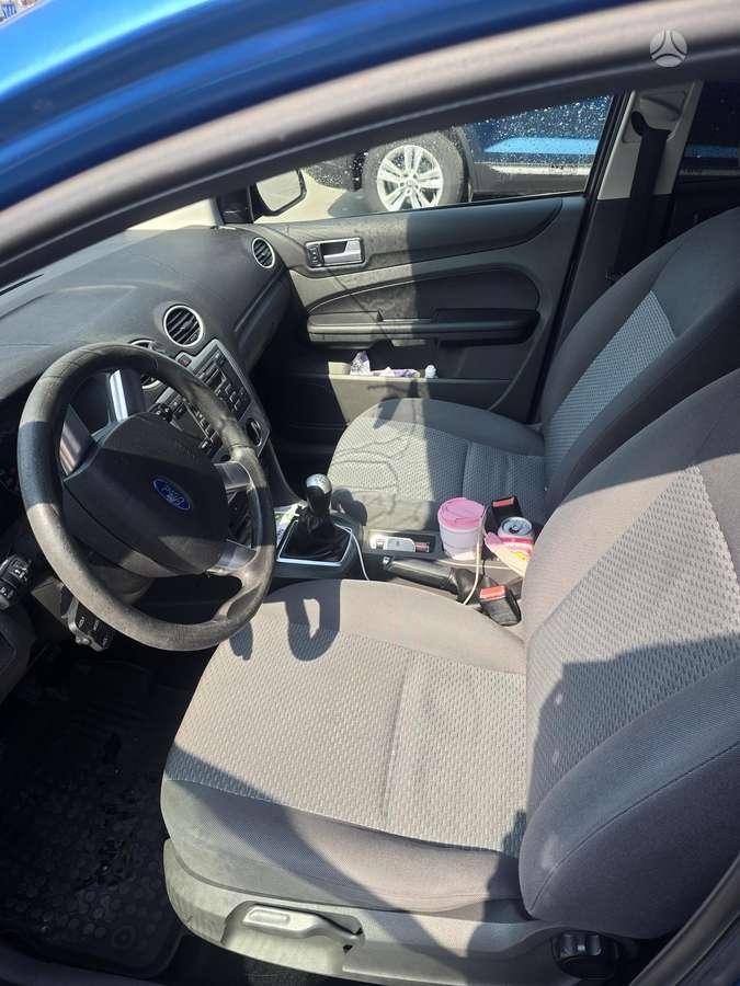 Ford Focus, 1.6 l., Седан