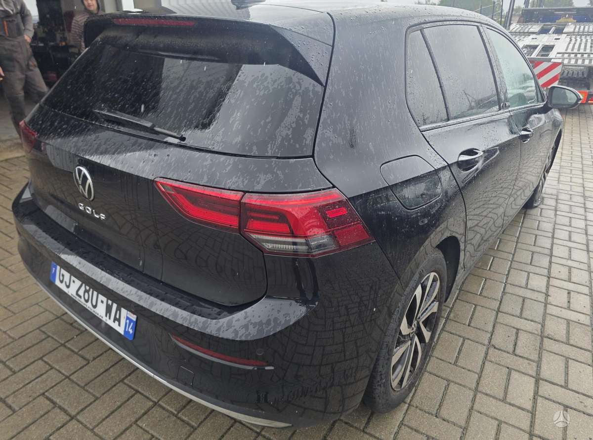Volkswagen Golf - 3