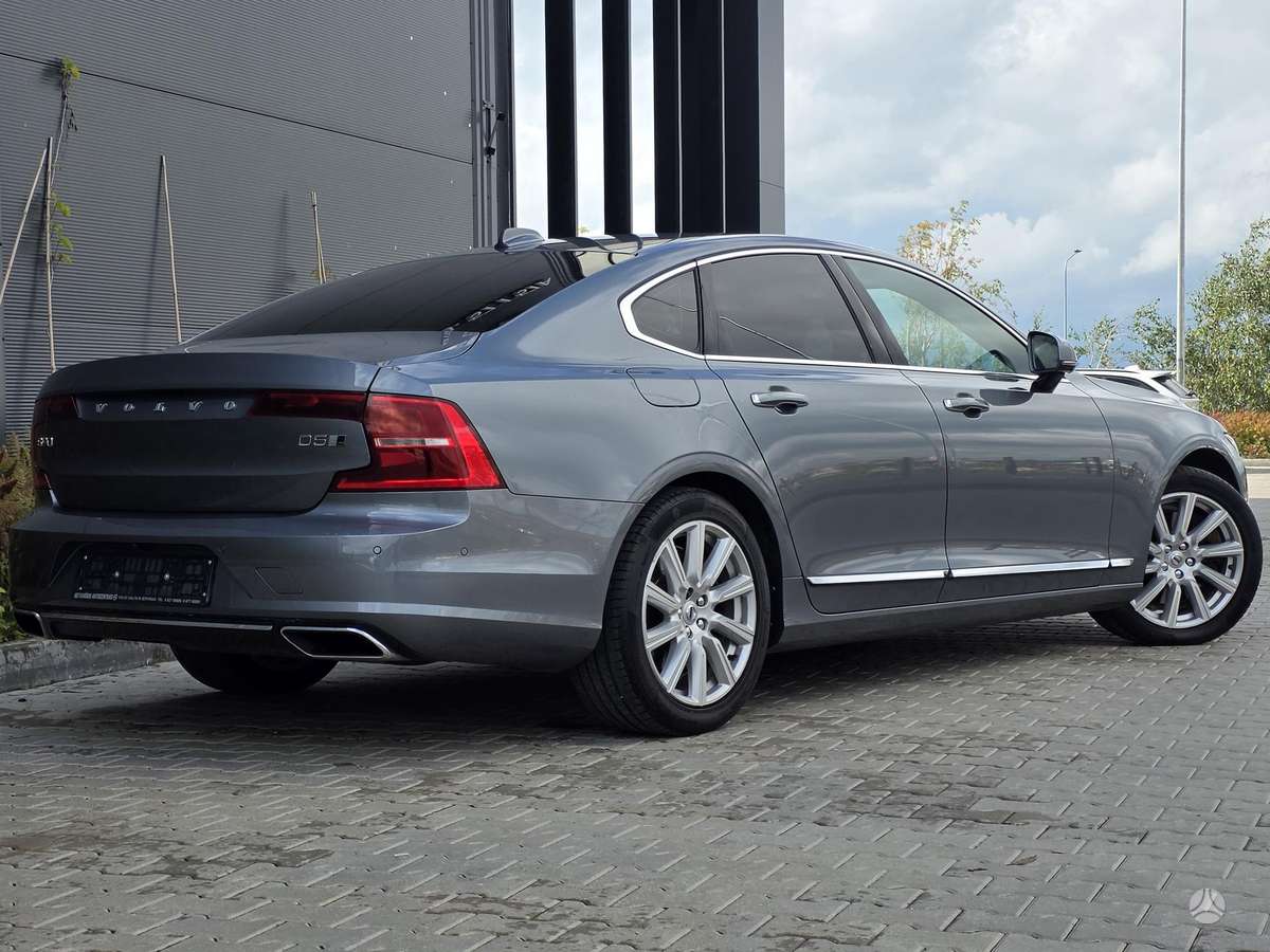 Volvo S90 - 5