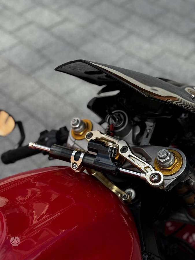 Suzuki SV 650cc, street / classic