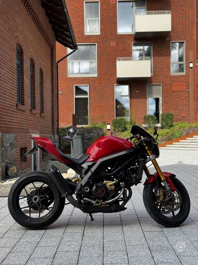 Suzuki SV 650cc, street / classic