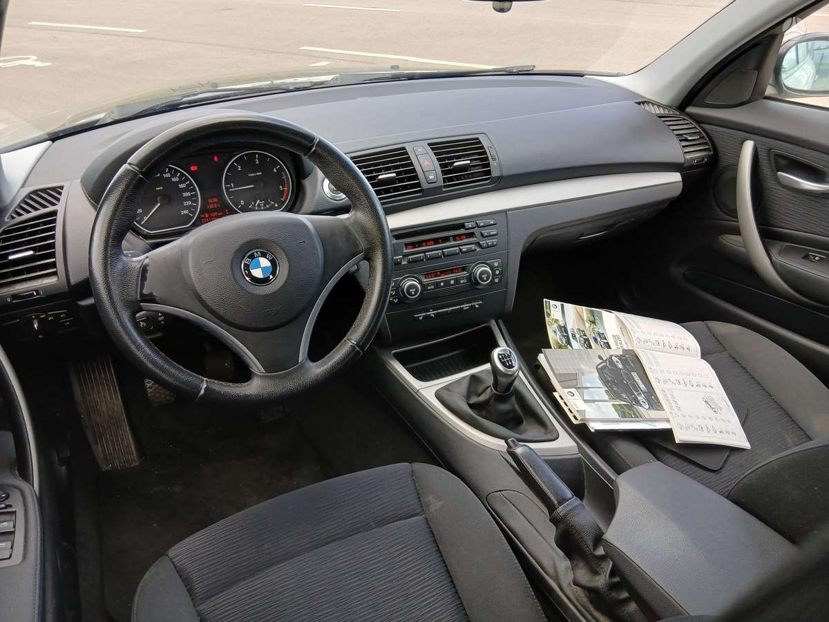 BMW 118, 2.0 l., Хэтчбек