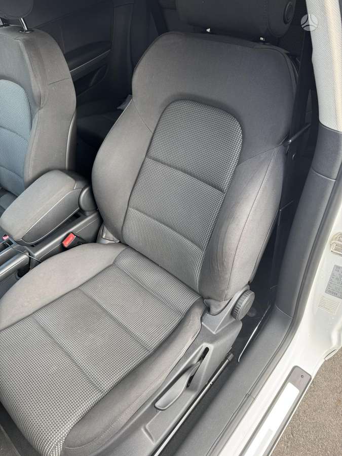 Audi A3, 1.6 l., hatchback