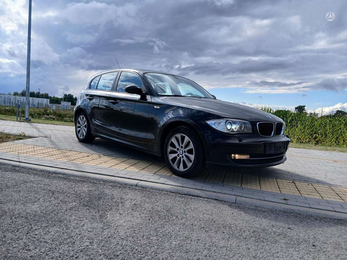 BMW 118, 2.0 l., Хэтчбек
