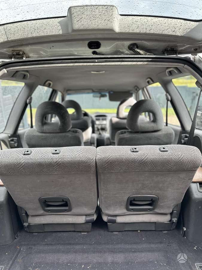Mitsubishi Space Wagon, 2.4 l., Универсал