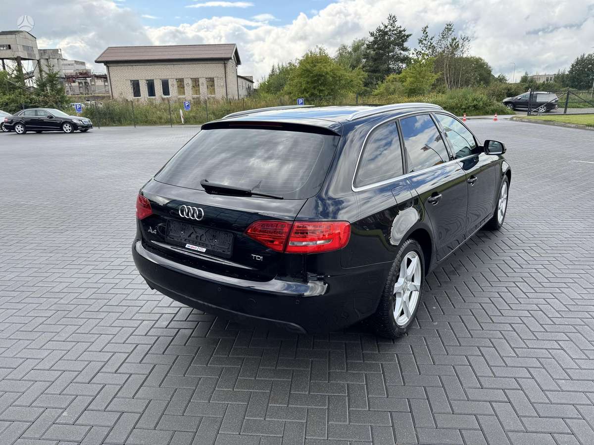 Audi A4, 2.0 l., Универсал