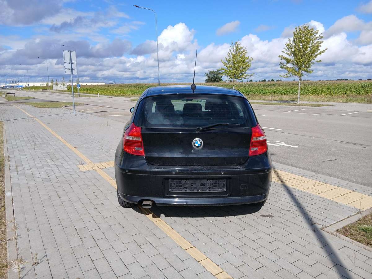 BMW 118, 2.0 l., Хэтчбек