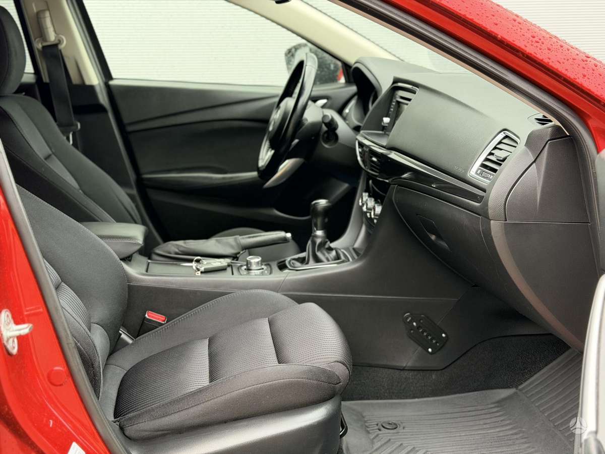 Mazda 6, 2.2 l., wagon