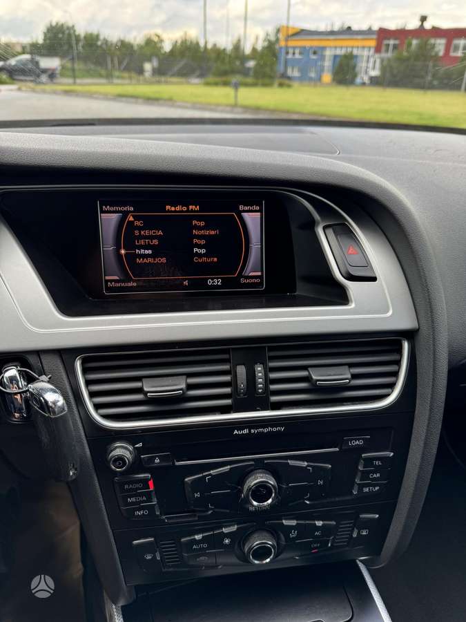 Audi A4, 2.0 l., Универсал