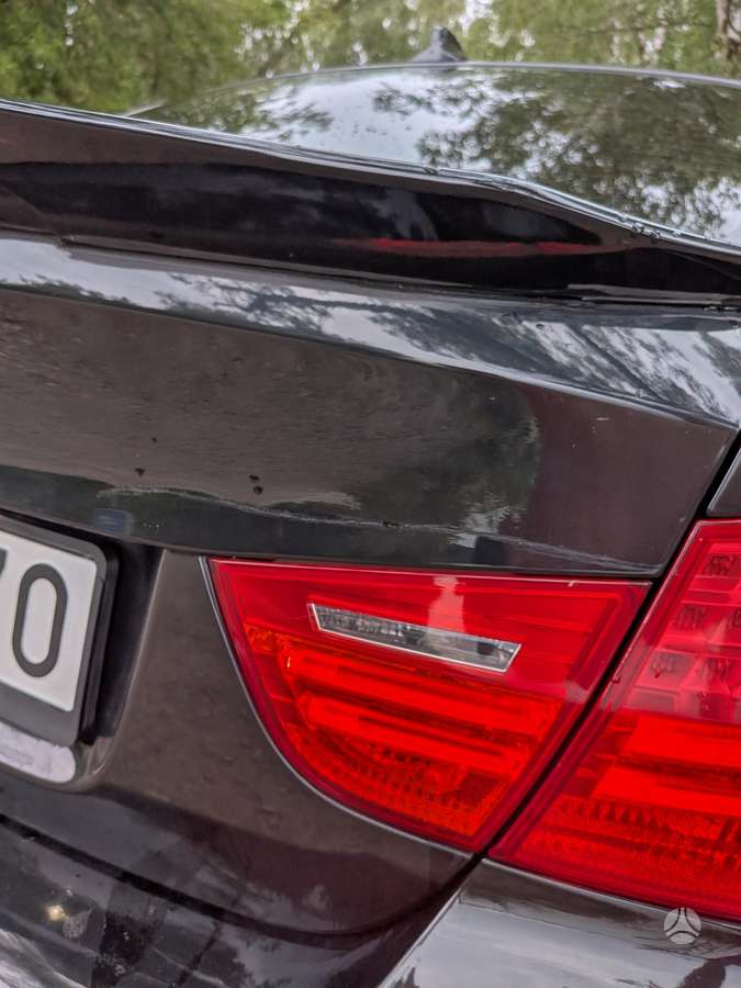BMW 318, 2.0 l., Седан