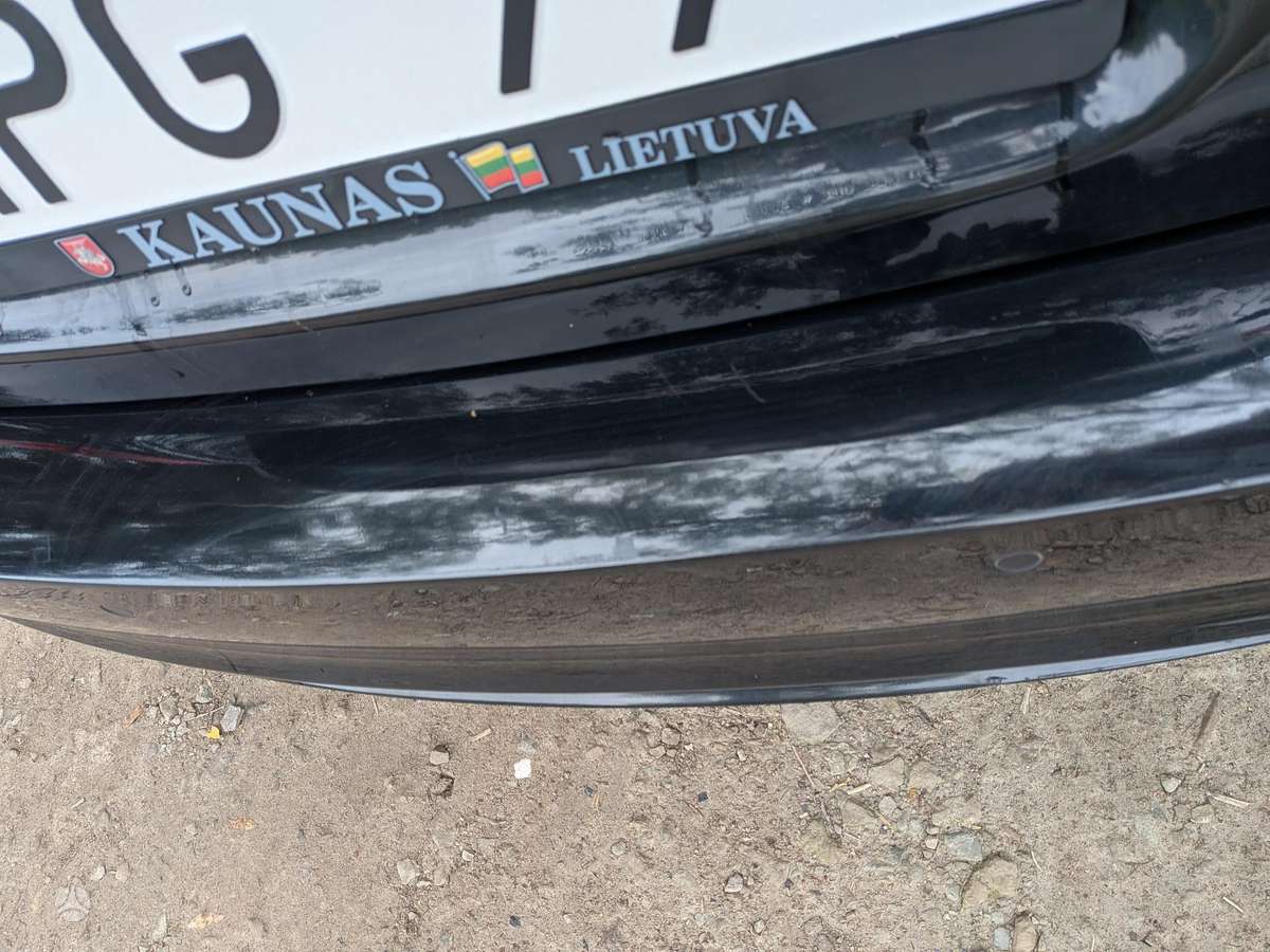 BMW 318, 2.0 l., Седан