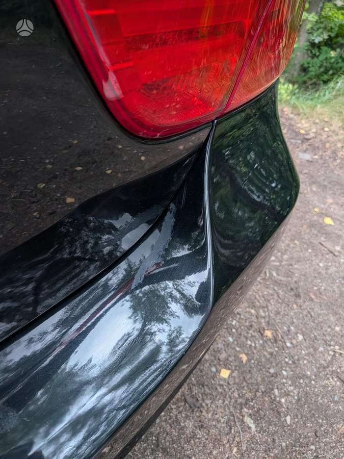 BMW 318, 2.0 l., Седан