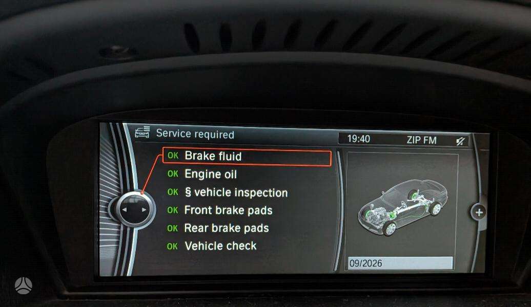 BMW 318, 2.0 l., Седан