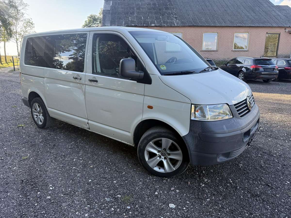 Volkswagen Transporter - 2