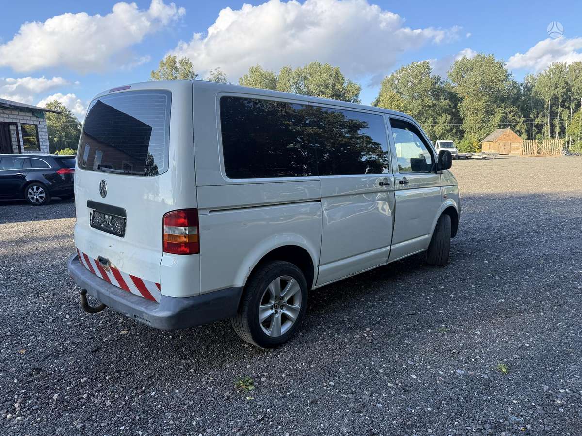 Volkswagen Transporter - 3