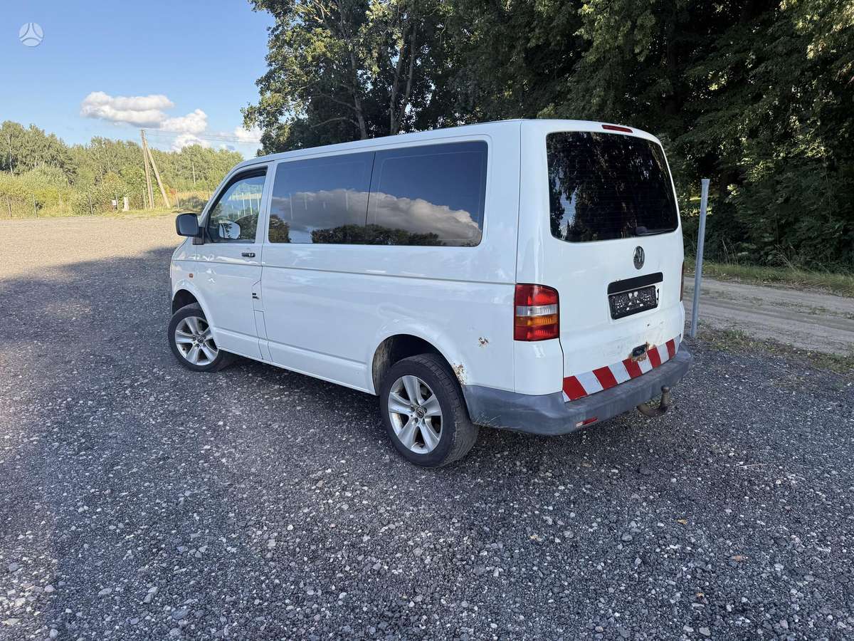 Volkswagen Transporter - 4