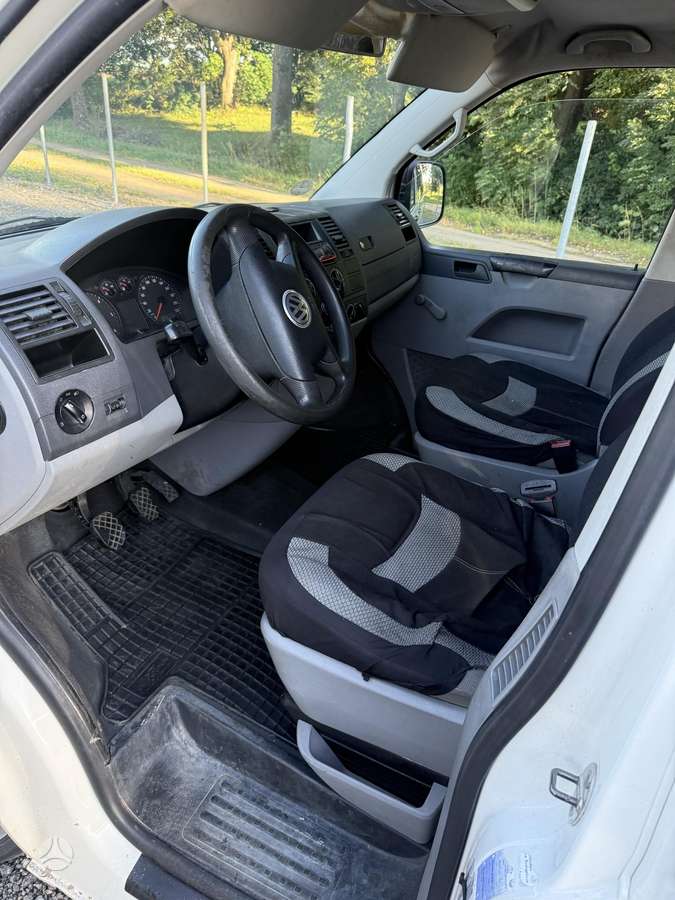 Volkswagen Transporter - 7