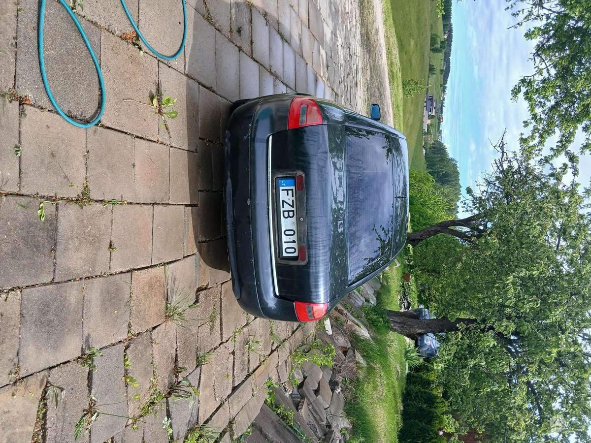 Audi A6, 1.9 l., Седан
