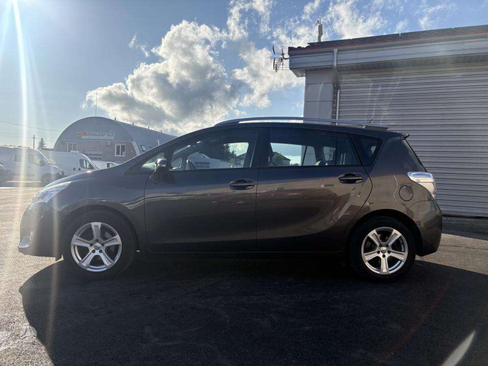 Toyota Verso - 7