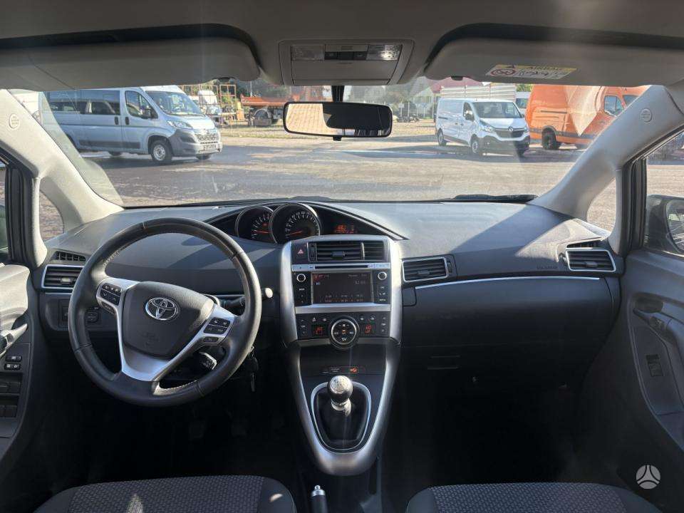Toyota Verso - 12