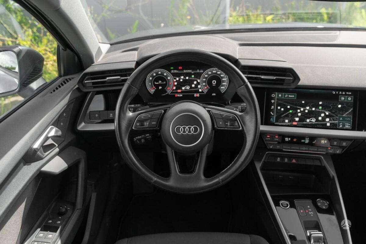 Audi A3, 1.5 l., hatchback