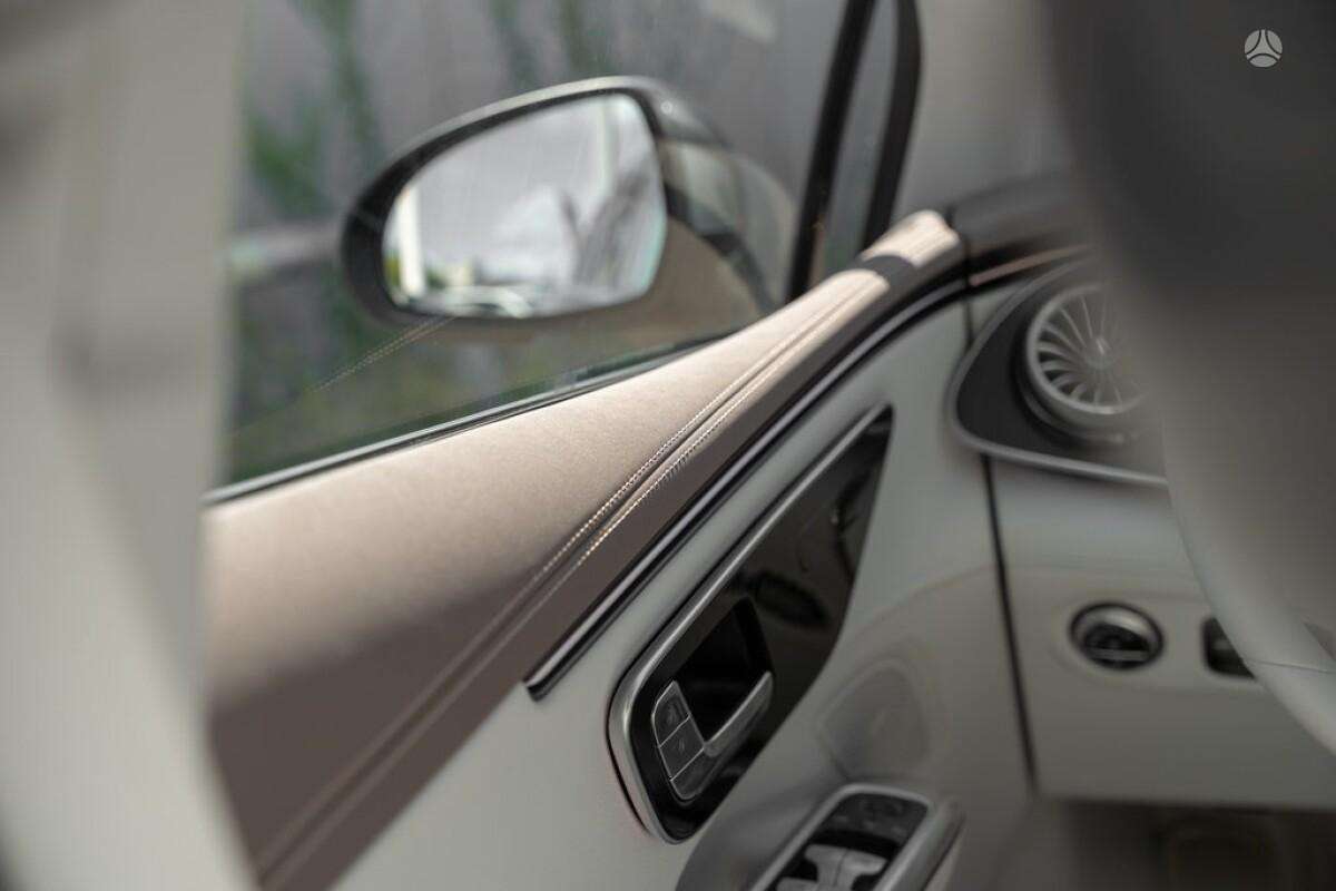 Mercedes-Benz EQE, Универсал